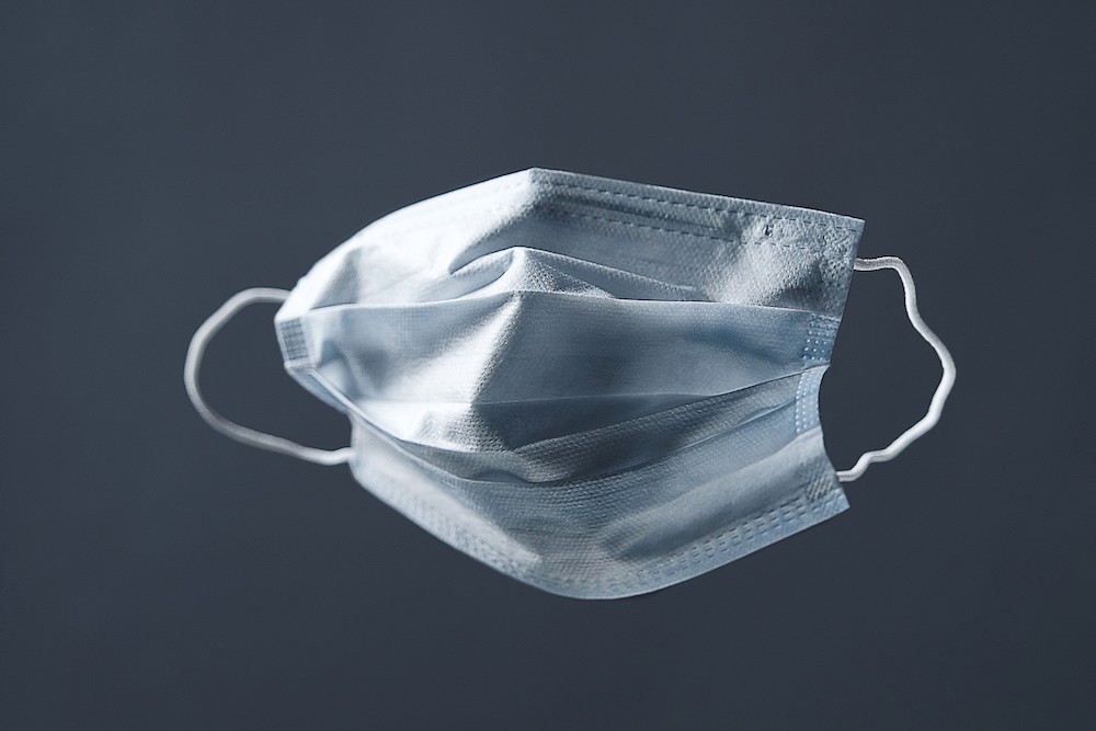 Tuliskan manfaat menggunakan masker untuk organ pernapasan kita