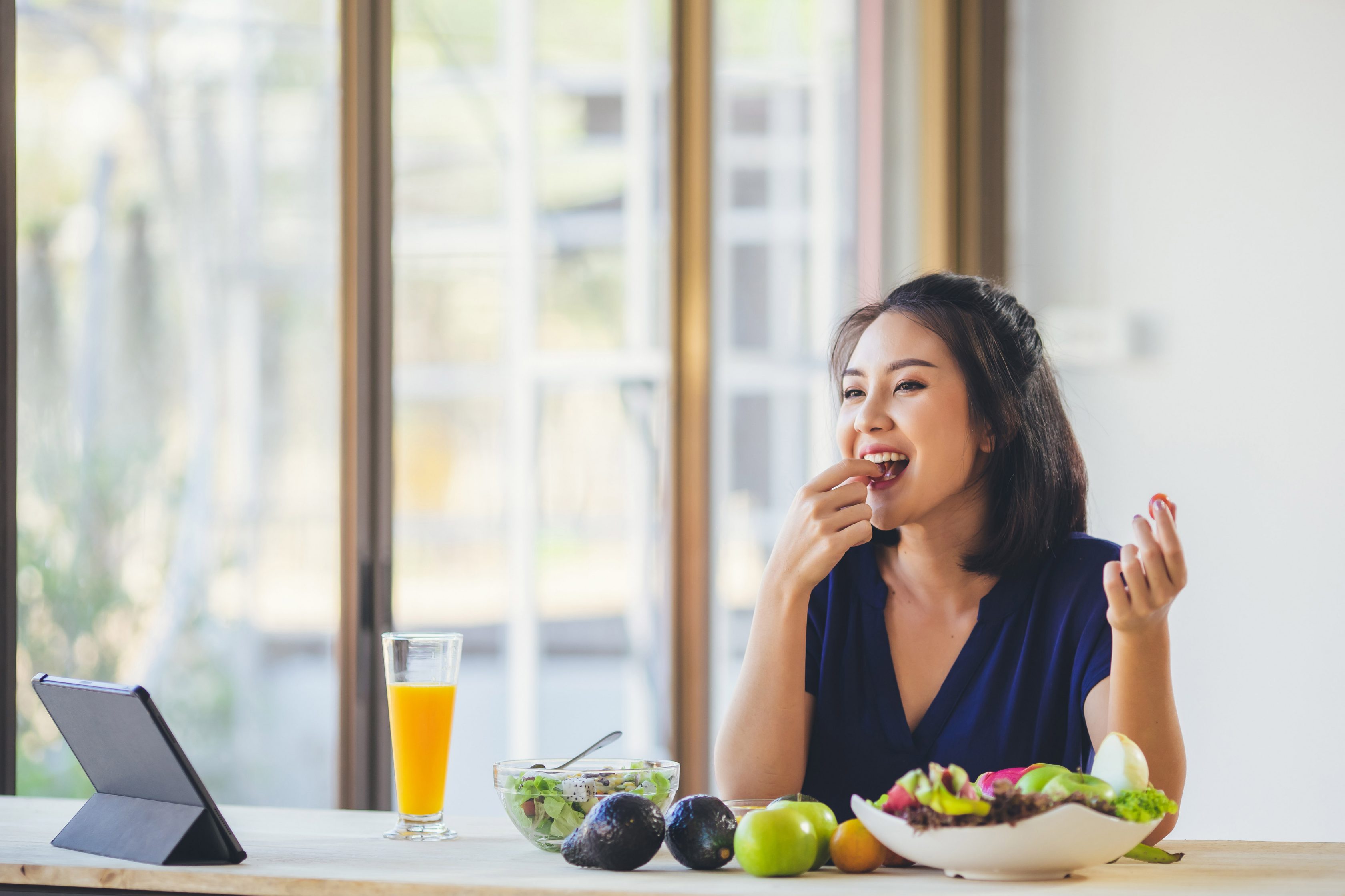Sibuk Kerja? 5 Tips Pola Makan Sehat Ini Bisa Penuhi Kebutuhan Gizimu