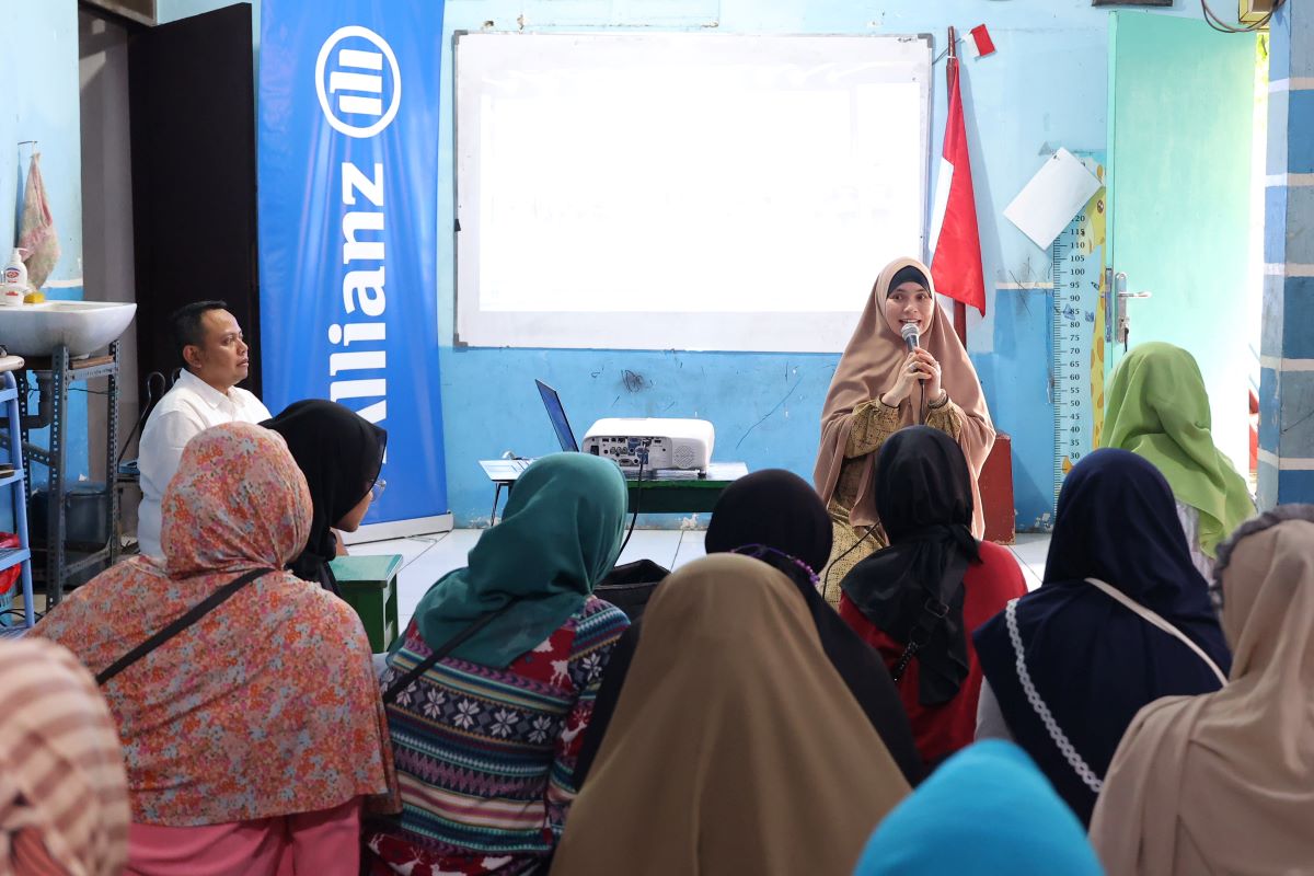 Dukung Kampanye Nasional OJK GERAK SYARIAH di Bulan Ramadan, Allianz Indonesia Gelar Rangkaian Kegiatan Kebaikan yang Menguatkan bersama Masyarakat