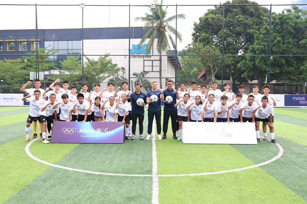 Allianz Ajak 30 Remaja Indonesia Terpilih Ikuti MoveNow Camp, Rasakan Pengalaman Kamp Sepak Bola Profesional dan Persiapan Mengamankan Masa Depan