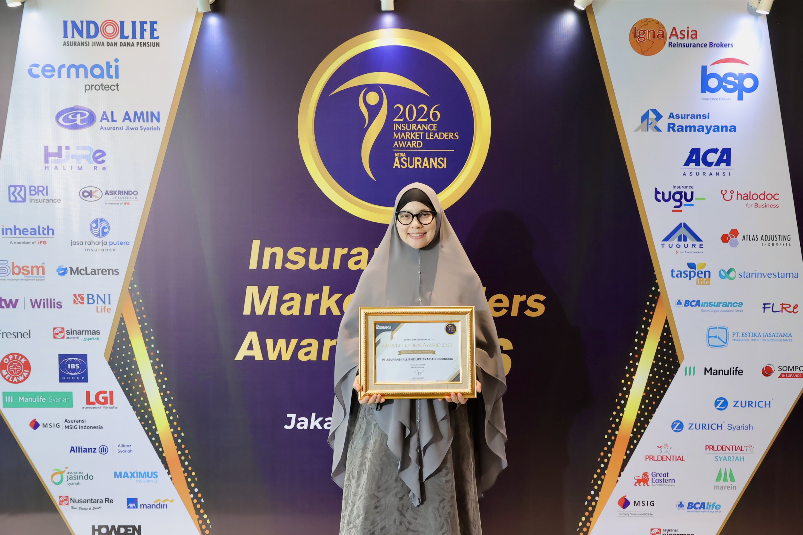 Allianz Syariah Raih Insurance Market Leaders Award 2026